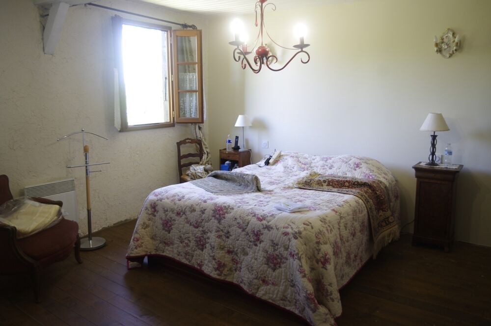 Vente Maison à VENDRE  proche  Aignan 32,    propriété de charme  sur 3646 m² de terrain avec piscine et Gîte séparé Averon bergelle