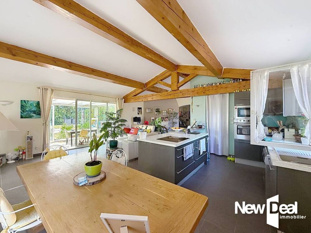 Vente Maison MONTAUROUX_ Charmante maison de 120 m² sur un terrain plat et clos de 3 238 m², secteur recherché, au calme et sans vis-à-vis Montauroux