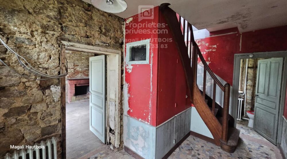 Vente Maison Maison en pierre à rénover et dépendances  Le Val Saint Père 6 pièce(s) 149 m2 Le val saint pere