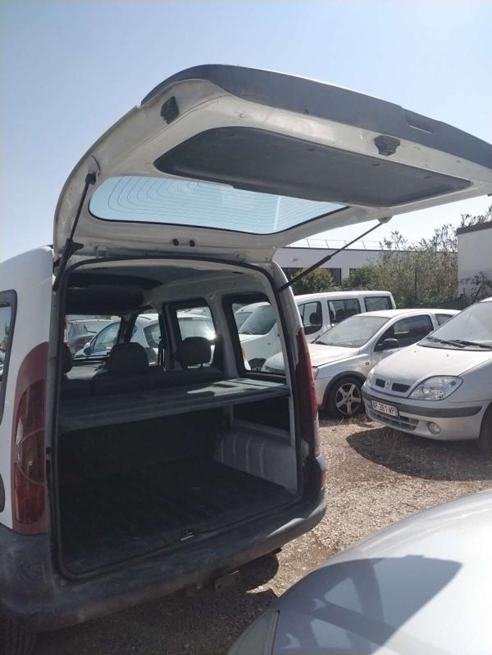 Kangoo 1,2i 60CV 5 Places 1999 occasion 13510 &Eacute;guilles