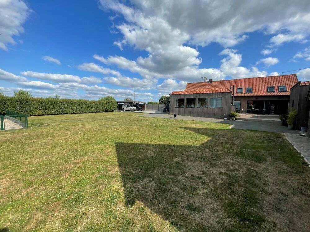 FERME RENOVEE 220M2 - DEPENDANCE - CARPORT