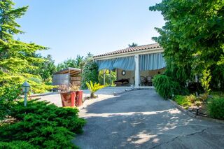  Maison � vendre 4 pi�ces 150 m�