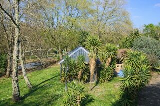  Propriété/château à vendre 7 pièces 181 m²