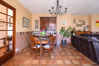  Maison � vendre 7 pi�ces 330 m�