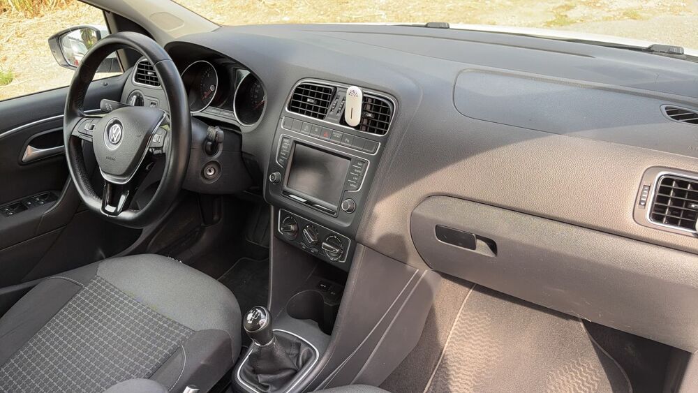 Polo soci&eacute;t&eacute; V 1.4 TDI 75 Lounge 2016 occasion 06200 Nice
