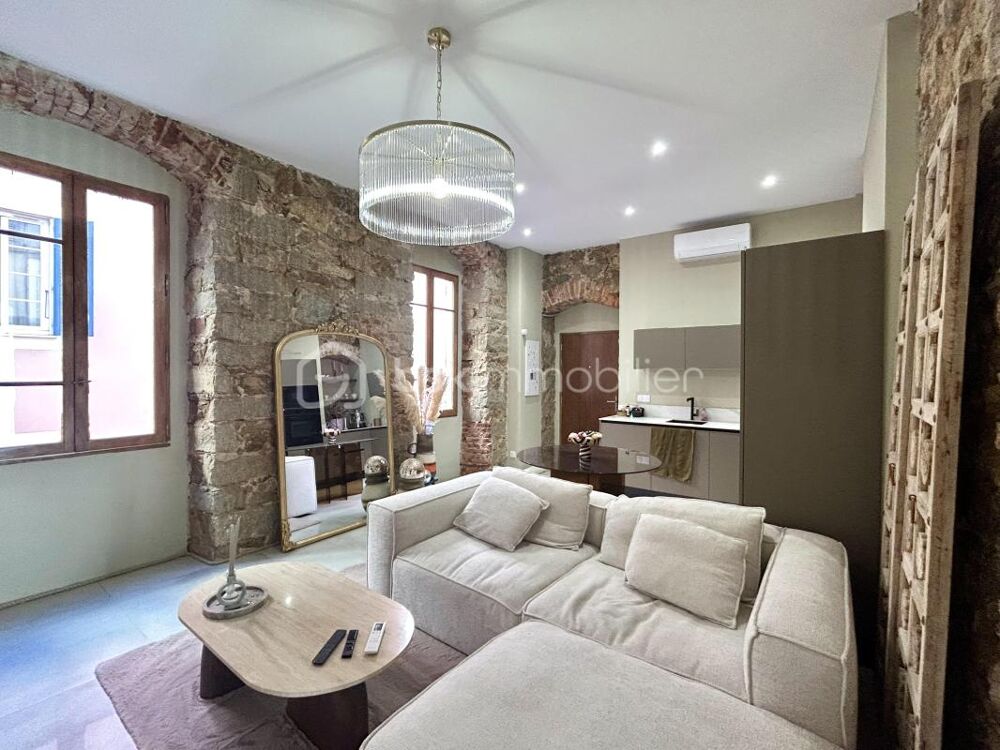 Vente Appartement AJACCIO HYPER-CENTRE – SUPERBE T2 ATYPIQUE DE 51 M² - LE CHARME DES VIEILLES PIERRES, L'ÉLÉGANCE DE L'ONYX ROSE Ajaccio