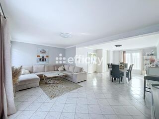  Maison � vendre 7 pi�ces 165 m�