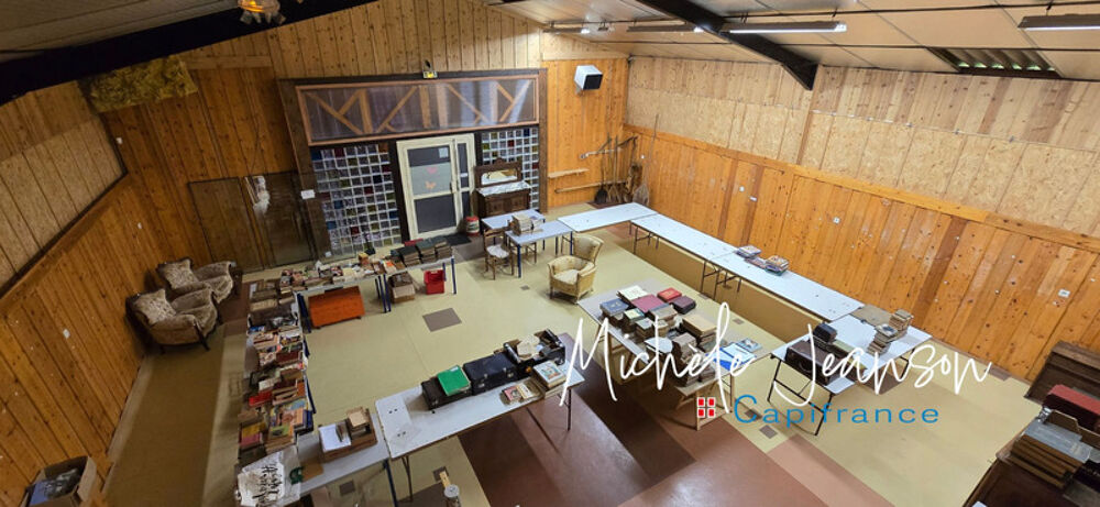   À VENDRE – Bâtiment avec fort potentiel d'aménagement (38) Le mottier