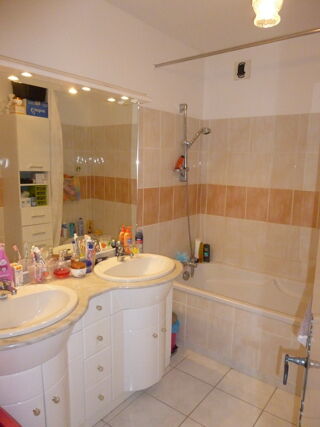  Appartement � louer 4 pi�ces 91 m�