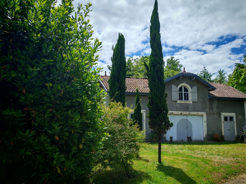 Vente Maison Maison centre pouillon   140 M2 SUR TERRAIN DE 2272 M2 Pouillon