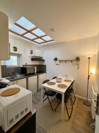  Maison à louer 9 pièces 158 m²