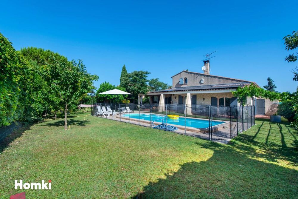 Vente Maison MARIGNANE – Maison familiale authentique 8 pièces 200m2 avec piscine Marignane
