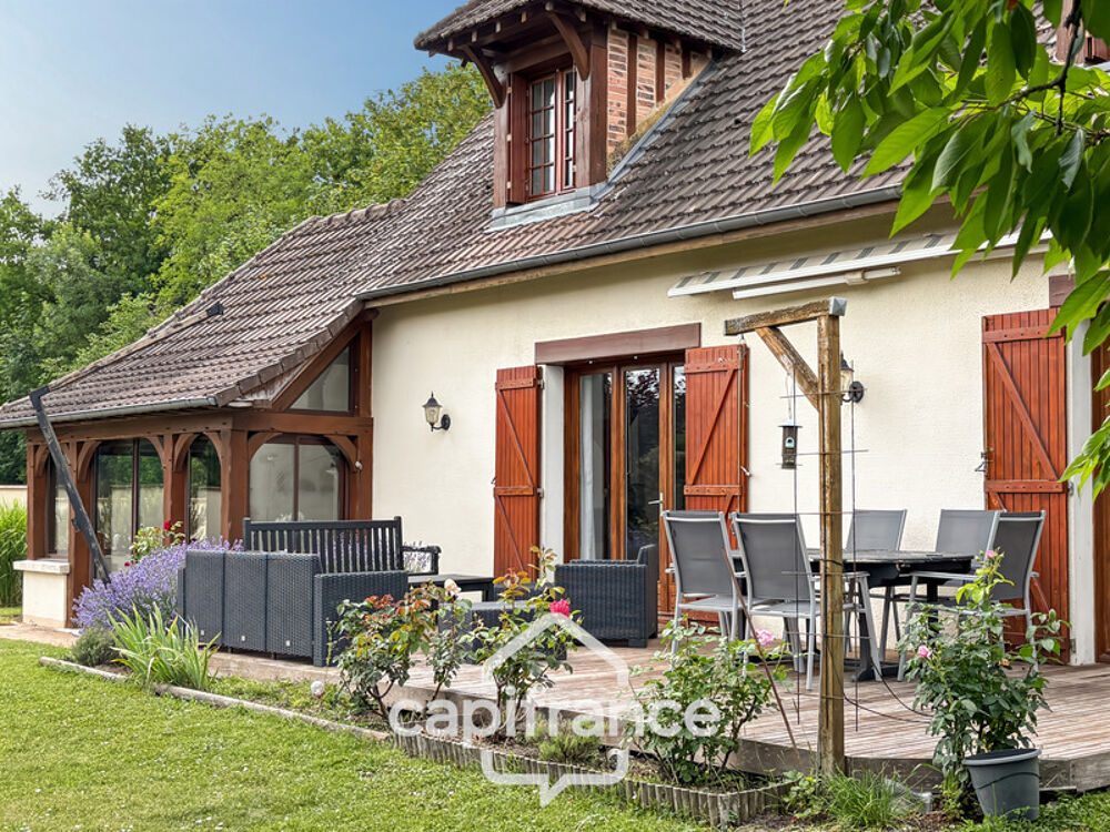 Superbe maison familiale de 175 m² sur terrain arboré de 1209m² !