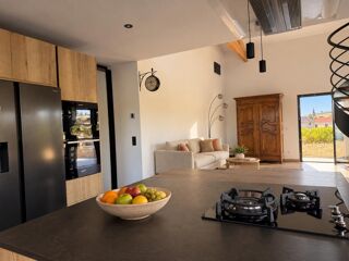  Propriété/château à vendre 7 pièces 210 m²