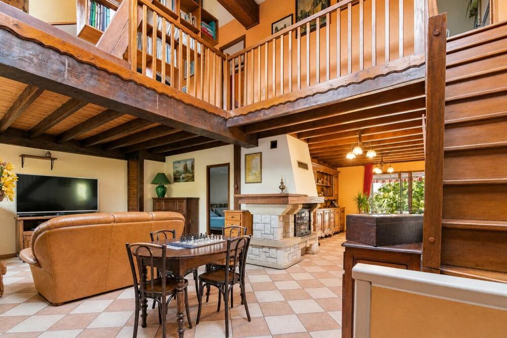 Vente Maison Maison à Renage de 5 pièces de 250 m² + Appartement de 37 m² - Terrain de 624 m² Renage