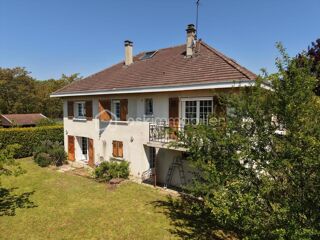  Villa à vendre 7 pièces 228 m²