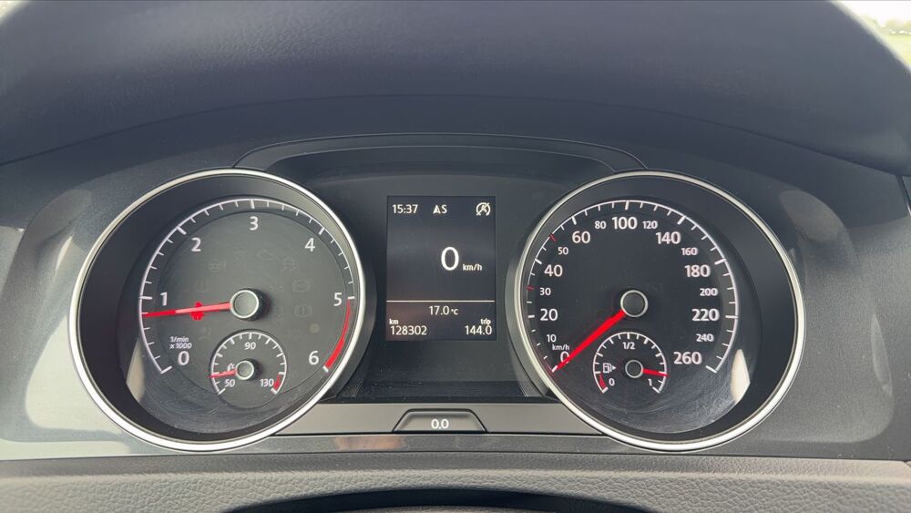 Golf 1.6 TDI 115 Business Confortline 2017 occasion 76230 Quincampoix