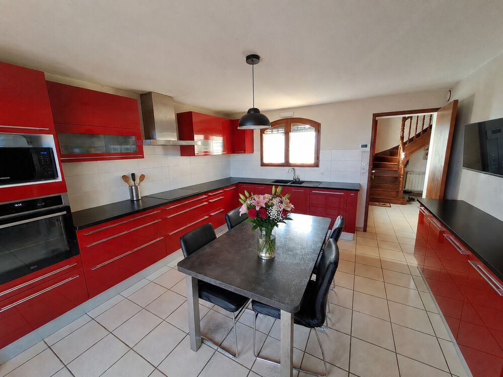 Vente Maison Maison familiale 190m2 - 7 pièces - avec piscine Portets