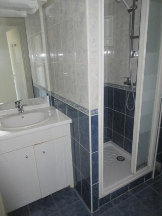  Appartement à louer 2 pièces 35 m²