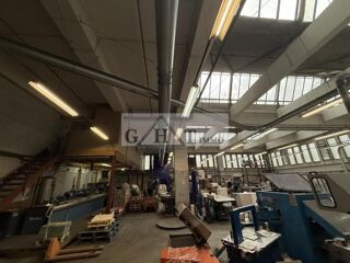   ENTREPÔT-BUREAUX de 490 M2 À LOUER SUR MONTREUIL! Montreuil