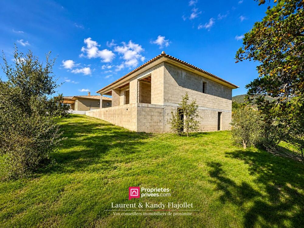 Maison à achever - En état d'hors d'eau - 20144 STE LUCIE DE PORTO-VECCHIO - CORSE DU SUD - FRANCE