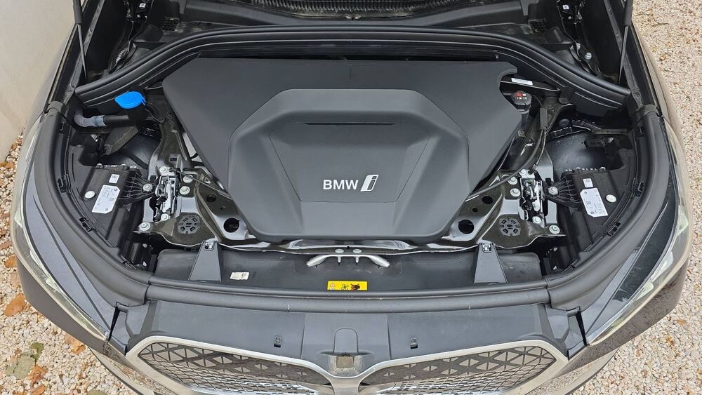iX1 xDrive 30 313 Business Design - Automatique 2025 occasion 17000 La Rochelle