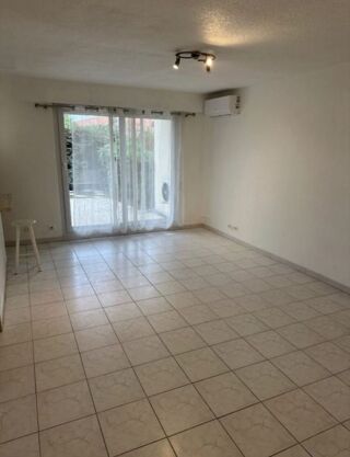  Appartement à louer 1 pièce 30 m²