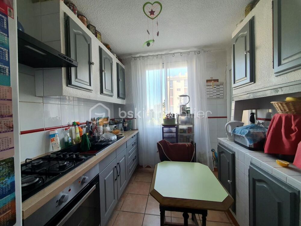 Vente Appartement MOULIN A VENT - APPARTEMENT T4 - DEUX CHAMBRES - LOGGIA - CAVE Perpignan