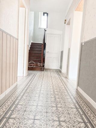  Propriété/château à vendre 9 pièces 175 m²