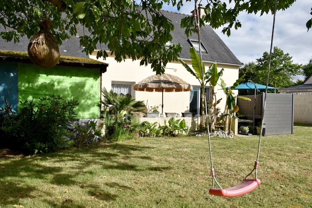 PLEUCADEUC 56140, 150m2 habitables, jusqu'à 7 chambres, jardin sans vis à vis et commodités à pied
