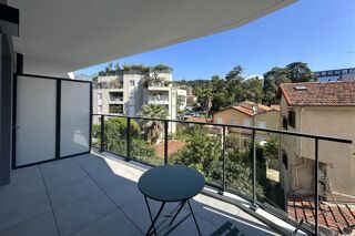  Appartement à louer 2 pièces 37 m²