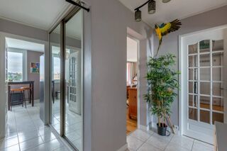  Appartement � vendre 5 pi�ces 82 m�