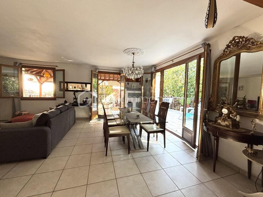 Vente Maison Maison familiale 6 pièces – 5 chambres – Mennecy Mennecy
