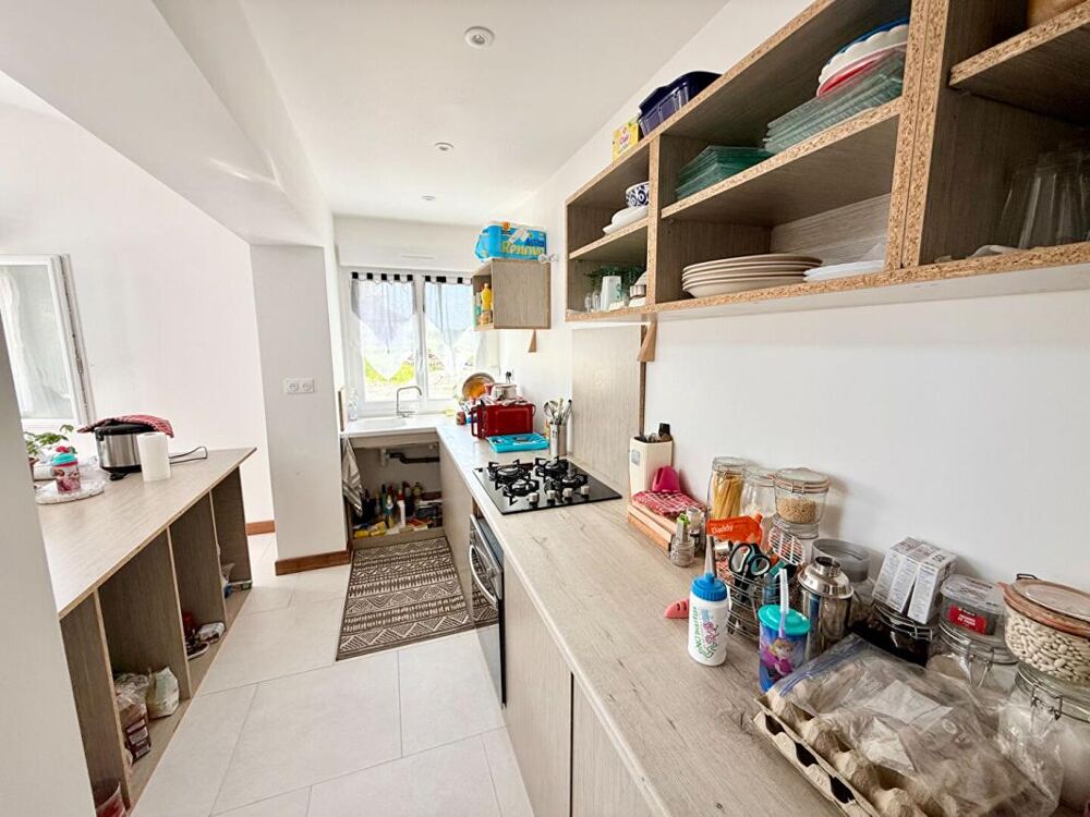 Vente Maison A 15 min de Sens, Maison de plain-pied de 2025, 9 pièces , 4 chambres , Exposition plein Sud, DPE A Villechetive