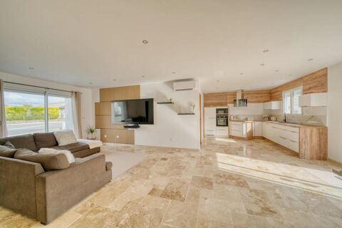   Maison moderne avec piscine � Villars-en-Pons Maison - 4 pi�ce(s) - 105 m�