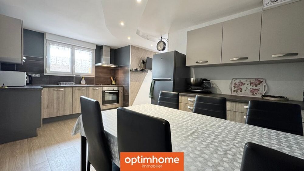 Vente Maison Maison familiale de 2004, 7 chambres � avec appartement louable ind�pendamment - Jardin 1034m2 + verger attenant de 5250m2 Le syndicat