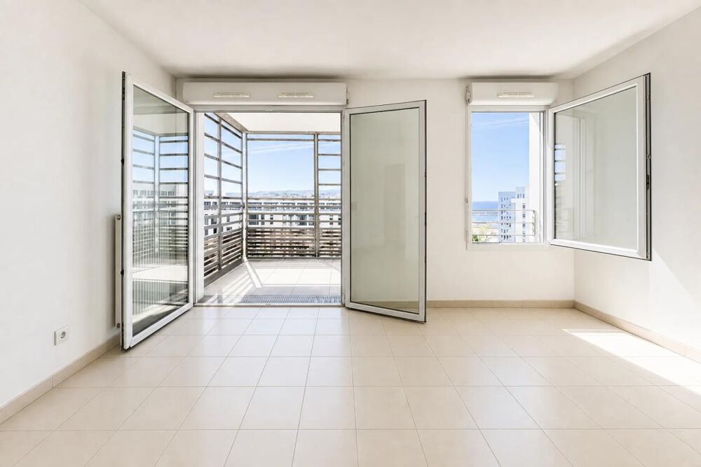 Vente Appartement T2 avec vue mer loué à Marseille Joliette Marseille 2