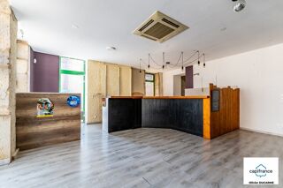  Immeuble � vendre 11 pi�ces 330 m�