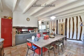  Propriété/château à vendre 4 pièces 165 m²