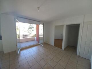  Appartement à louer 2 pièces 39 m²