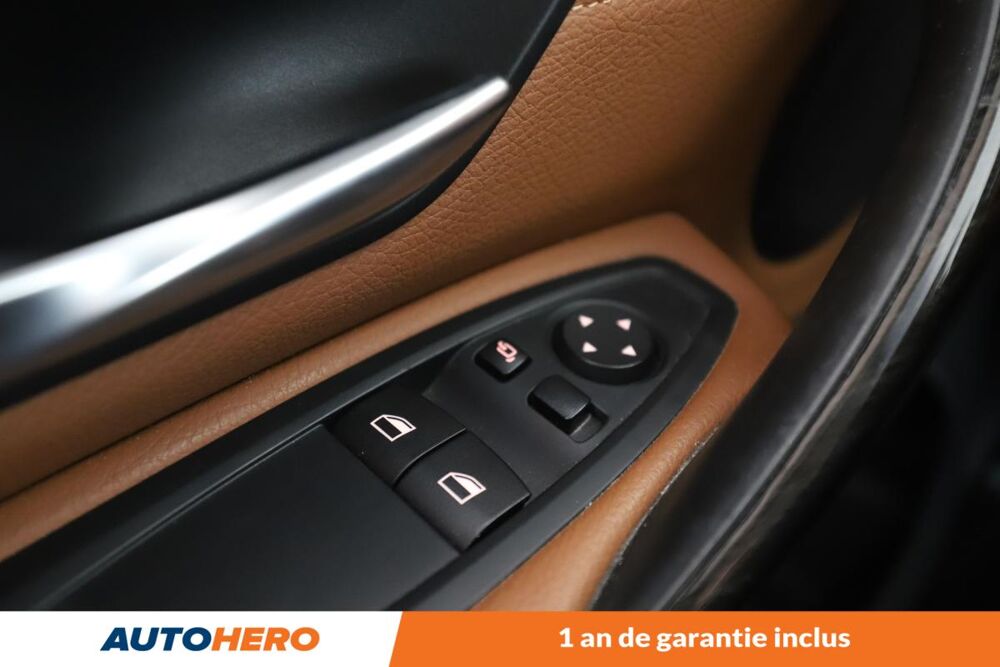 S&eacute;rie 4 Coup&eacute; 428iA Luxury 245 ch 2015 occasion 92130 Issy-les-Moulineaux