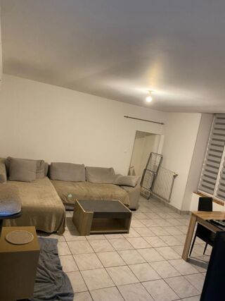  Maison à louer 4 pièces 80 m²