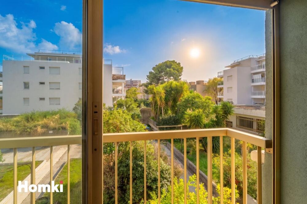 Vente Appartement SAINTE ANNE T4 de 104 m² avec garage Marseille 9