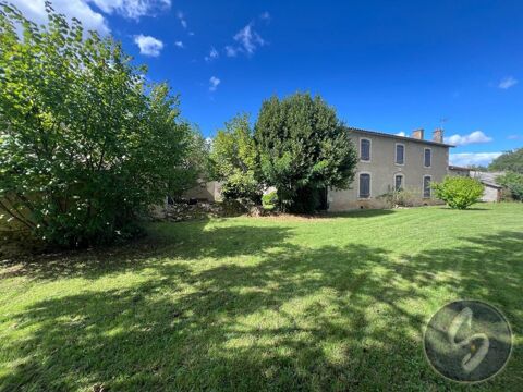   ANCIENNE FERME 3 MINUTES ST MAIXENT OU ENSOA Maison - 7 pice(s) - 214 m