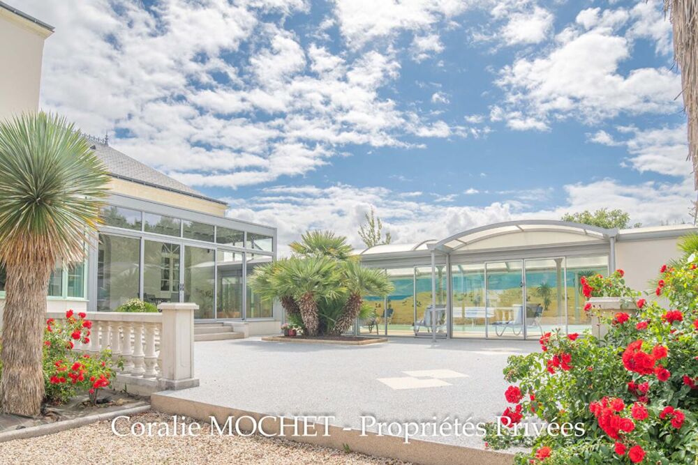 à vendre  Propriété/château Les Sorinières (44840)