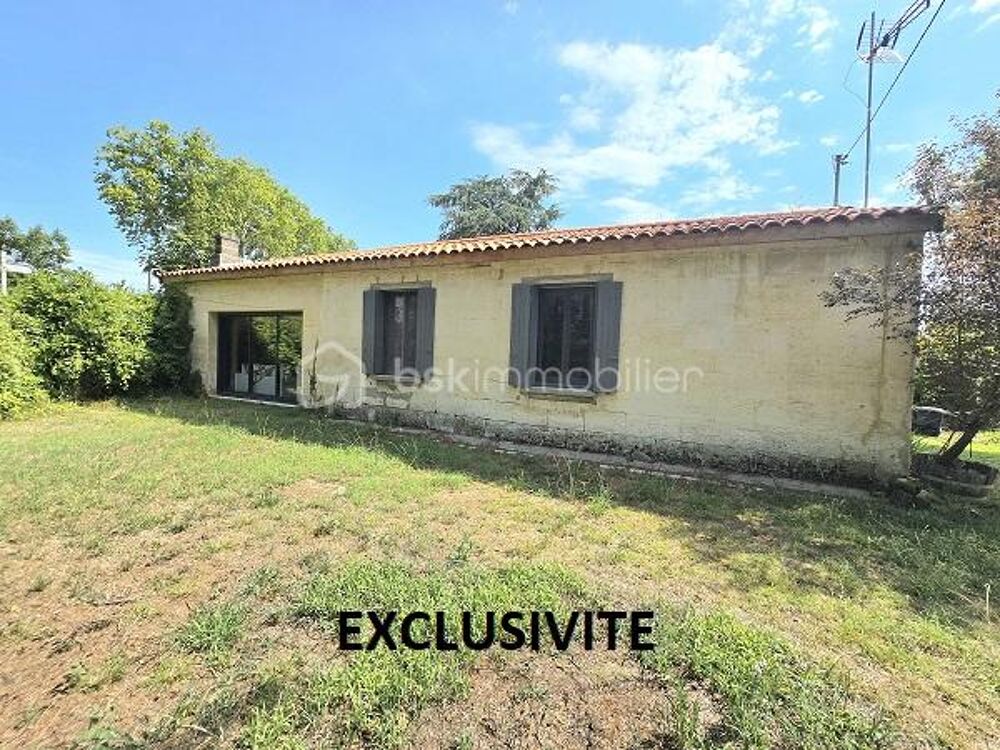MAISON DE 130 M2 SUR UN TERRAIN DE PLUS DE 3 200 M2, 4 CHAMBRES, PISCINE !!!