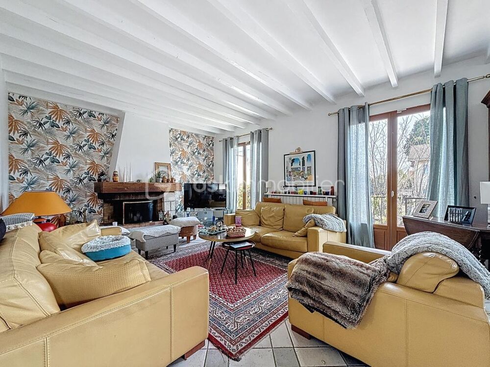 Vente Maison Maison familiale 11 pièces – Terrasse & jardin Ouest – 7 chambres + bureau – Garage Aulnay sous bois