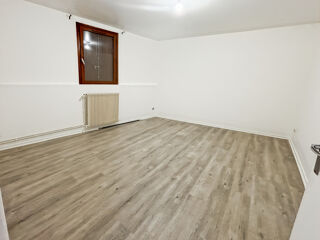  Proprit/chteau  vendre 4 pices 283 m