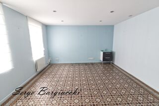  Immeuble à vendre 5 pièces 138 m²