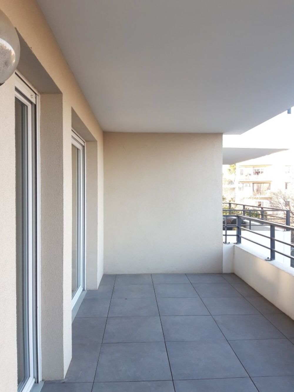 Location Appartement T2 avec terrasse et garage à Marseille Marseille 12